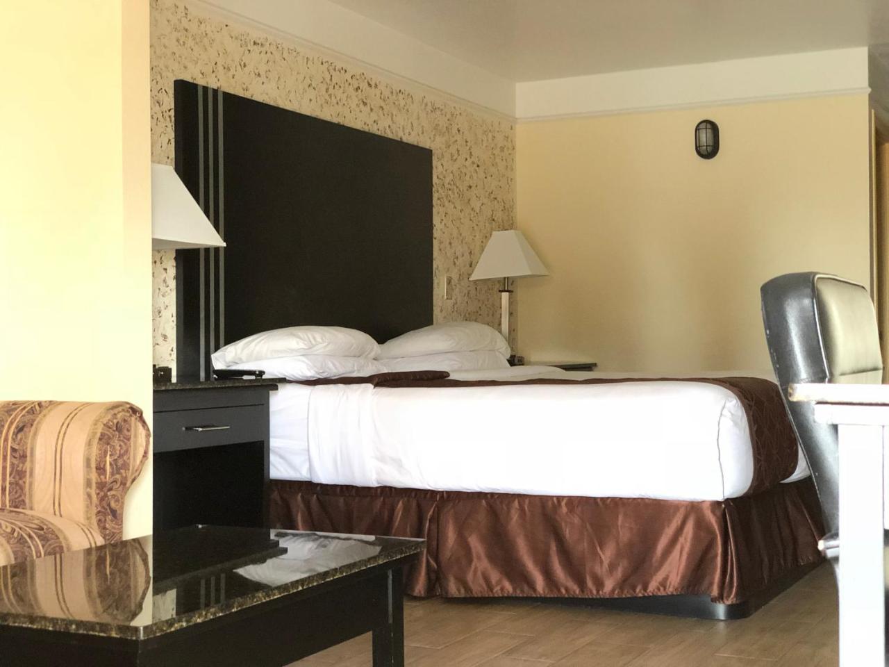 Texas & Pharr/san Juan Motel Pharr